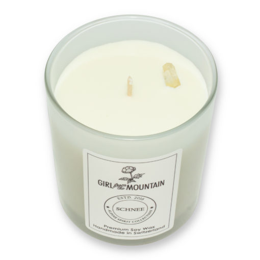Snow scented candle